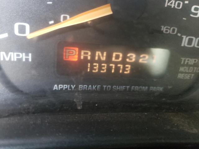 Photo 8 from auction – 2002 CHEVROLET EXPRESS G3 with VIN 1GBJG31R721186233