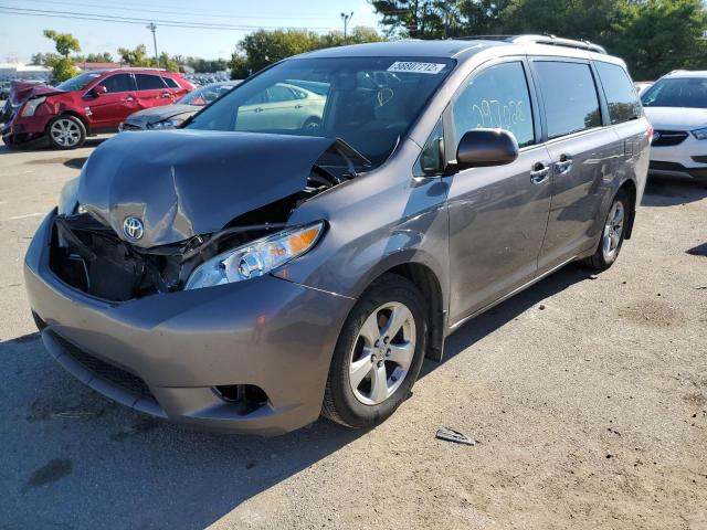 Photo 2 from auction – 2014 TOYOTA SIENNA LE with VIN 5TDKK3DC3ES465854