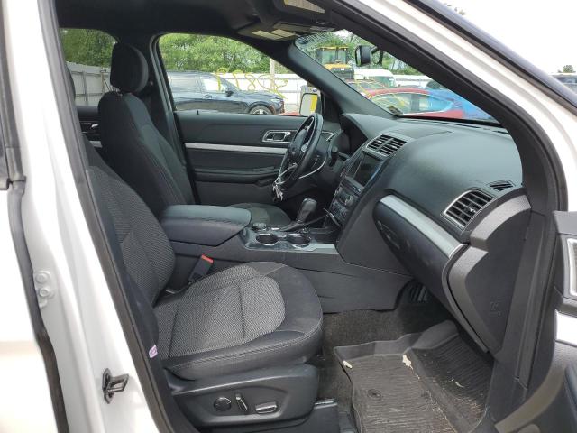 Photo 5 from auction – 2017 FORD EXPLORER X with VIN 1FM5K8D80HGD33781