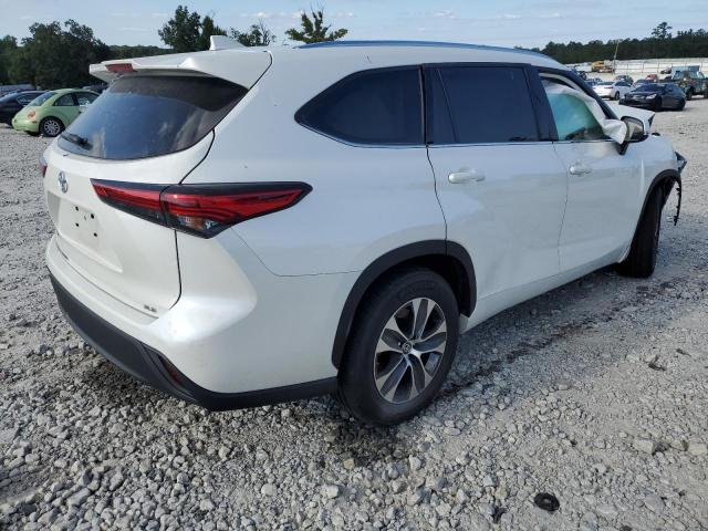 Photo 4 from auction – 2021 TOYOTA HIGHLANDER with VIN 5TDGZRAH0MS074616