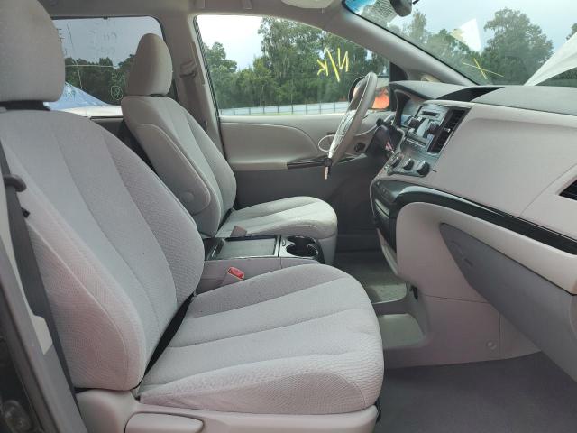 Photo 5 from auction – 2011 TOYOTA SIENNA LE with VIN 5TDKK3DC3BS037715
