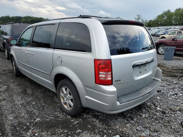 Photo 3 from auction – 2010 CHRYSLER TOWN & COU with VIN 2A4RR5D14AR347989