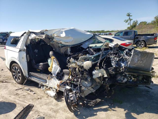 KIA CARNIVAL E 2022 with VIN KNDNC5H3XN6126296 - Photo from auction