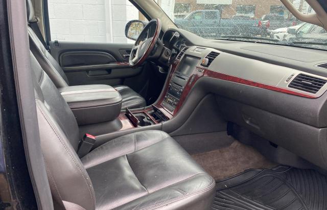 Photo 5 from auction – 2010 CADILLAC ESCALADE E with VIN 1GYUKHEF6AR181832
