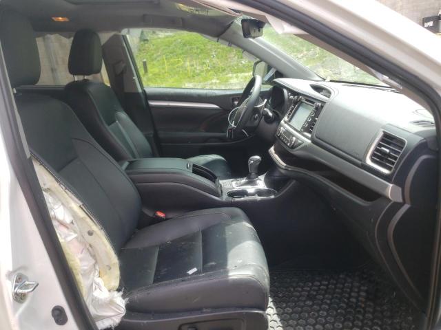 Photo 5 from auction – 2019 TOYOTA HIGHLANDER with VIN 5TDJZRFH7KS615818