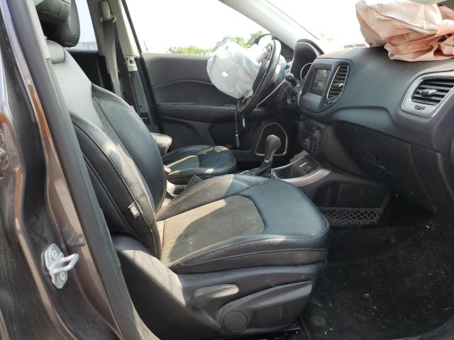 Photo 5 from auction – 2019 JEEP COMPASS LA with VIN 3C4NJCBB0KT612837