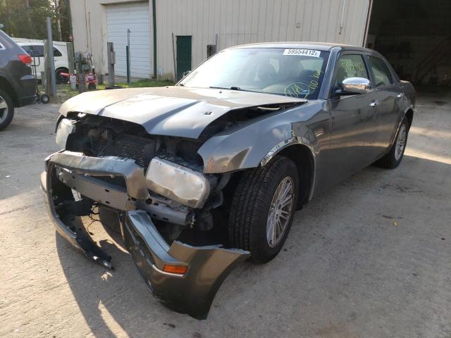 Photo 2 from auction – 2010 CHRYSLER 300 TOURIN with VIN 2C3CA4CD2AH101705