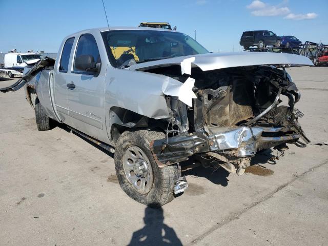 CHEVROLET silverado 2011 with VIN 1GCRKREA5BZ424408 - Photo from auction