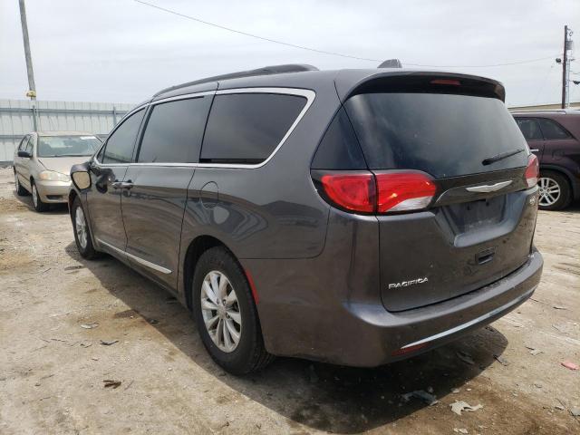 Photo 3 from auction – 2017 CHRYSLER PACIFICA T with VIN 2C4RC1BG5HR524910