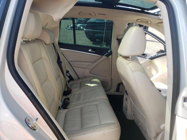 Photo 6 from auction – 2012 VOLKSWAGEN TIGUAN with VIN WVGAV7AX2CW555605