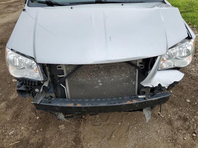 Photo 9 from auction – 2016 CHRYSLER TOWN & COU with VIN 2C4RC1BG0GR104177