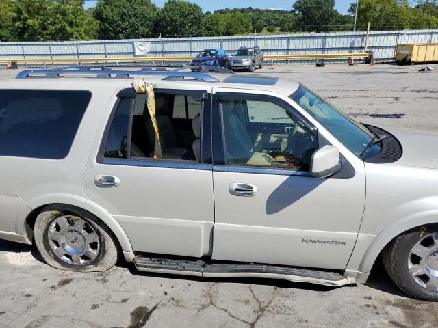 Photo 9 from auction – 2005 LINCOLN NAVIGATOR with VIN 5LMFU28555LJ02404