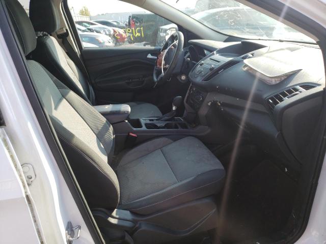 Photo 5 from auction – 2017 FORD ESCAPE SE with VIN 1FMCU9GD7HUD07843
