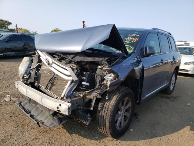 Photo 2 from auction – 2012 TOYOTA HIGHLANDER with VIN 5TDBK3EH8CS139572
