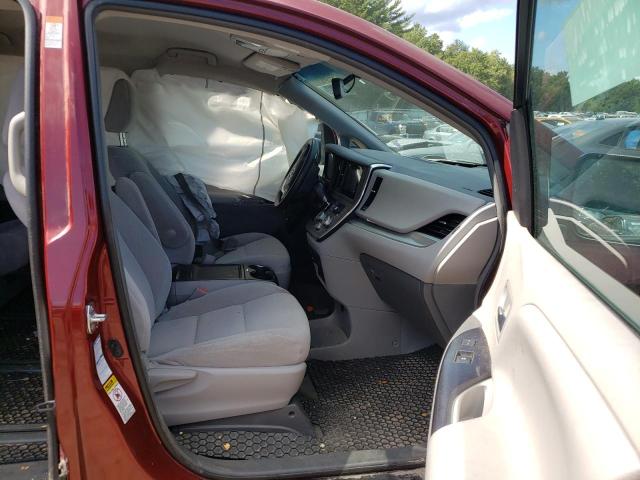 Photo 5 from auction – 2015 TOYOTA SIENNA LE with VIN 5TDJK3DC6FS120475