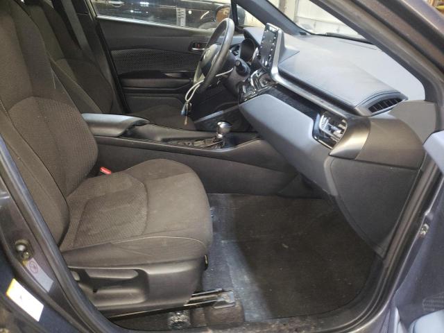 Photo 5 from auction – 2019 TOYOTA C-HR XLE with VIN NMTKHMBX0KR067697
