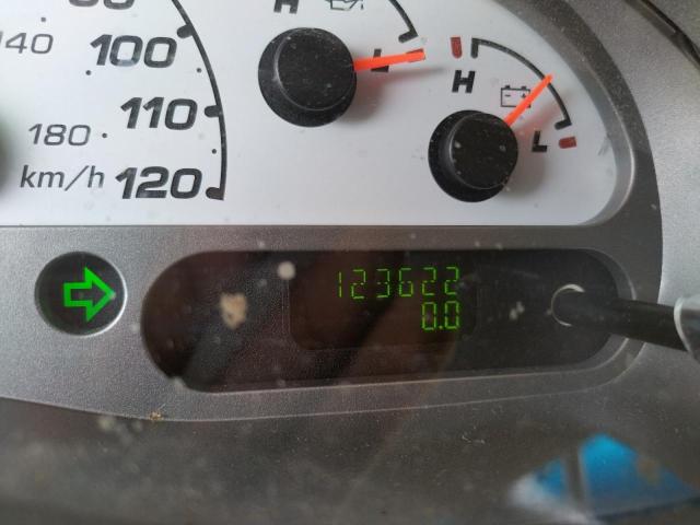 Photo 8 from auction – 2005 FORD EXPLORER S with VIN 1FMZU67K15UA59253