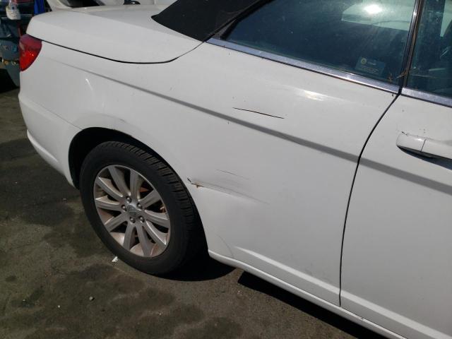 Photo 9 from auction – 2013 CHRYSLER 200 with VIN 1C3BCBEB3DN526979