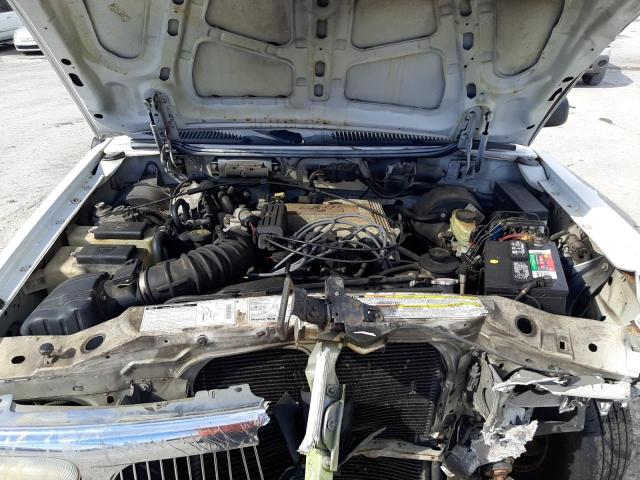 Photo 7 from auction – 2000 MERCURY MOUNTAINEE with VIN 4M2ZU66P6YUJ48929