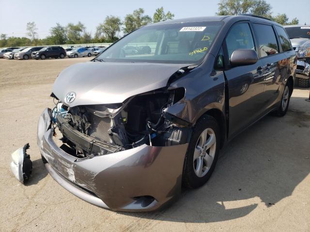 Photo 2 from auction – 2015 TOYOTA SIENNA LE with VIN 5TDKK3DC4FS547660