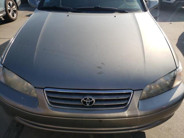 Photo 9 from auction – 2000 TOYOTA CAMRY with VIN JT2BG22K8Y0447940