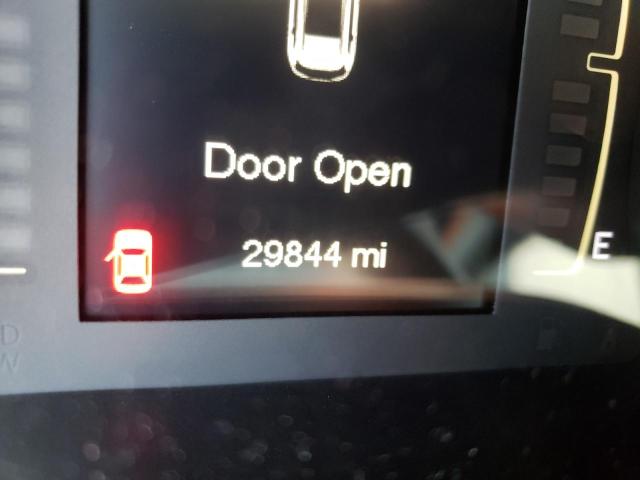 Photo 8 from auction – 2015 JEEP CHEROKEE L with VIN 1C4PJMCS0FW686370