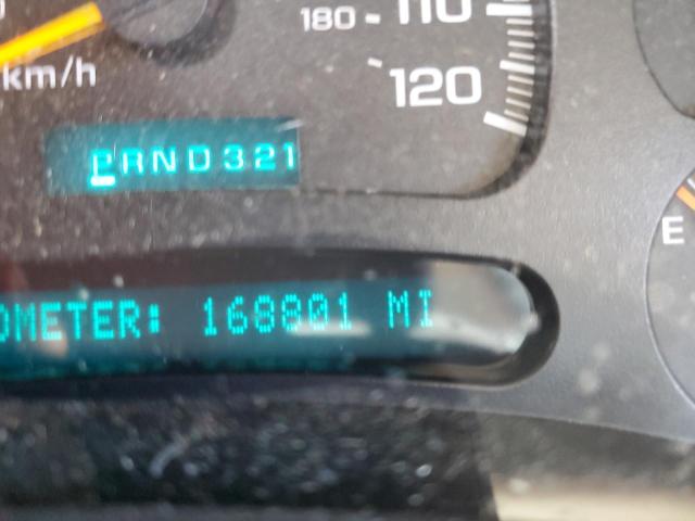Photo 8 from auction – 2005 CHEVROLET SILVERADO with VIN 1GCHK29U55E104413