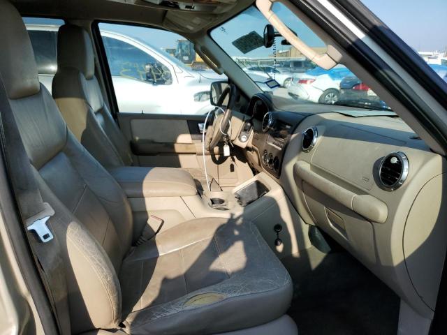 Photo 5 from auction – 2004 FORD EXPEDITION with VIN 1FMRU15W64LA15231