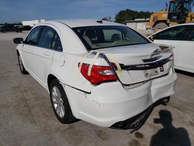 Photo 3 from auction – 2012 CHRYSLER 200 TOURIN with VIN 1C3CCBBB9CN189919