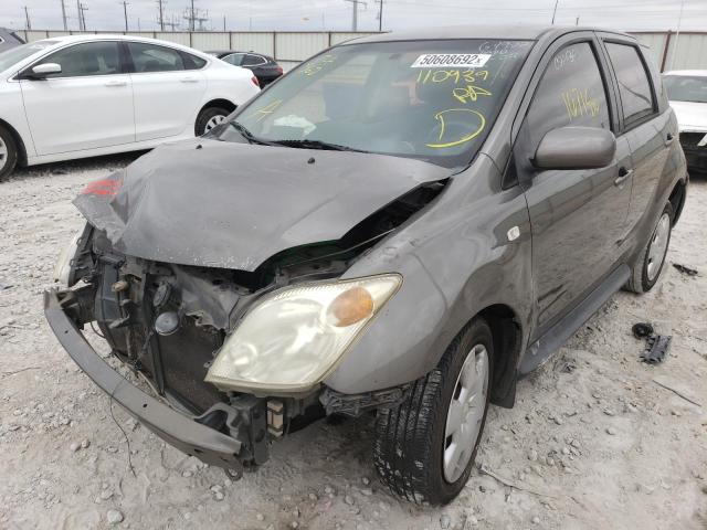 Photo 2 from auction – 2005 TOYOTA SCION XA with VIN JTKKT604050110939