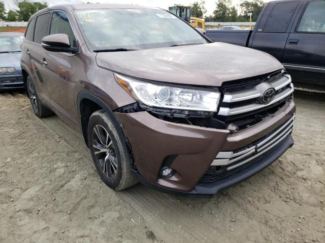 TOYOTA HIGHLANDER 2017 with VIN 5TDBZRFH8HS426947 - Photo from auction