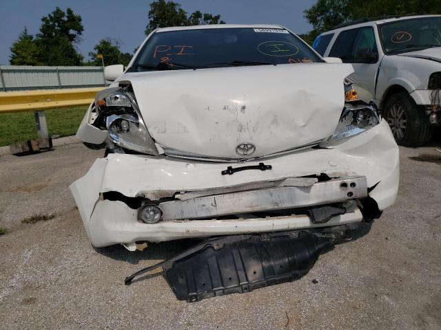 Photo 9 from auction – 2007 TOYOTA PRIUS with VIN JTDKB20U977686414