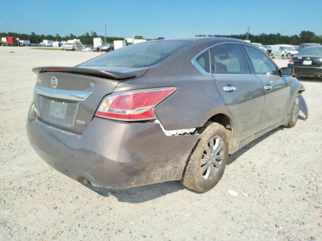Фото 4 с аукциона – 2015 NISSAN ALTIMA 2.5 с VIN 1N4AL3AP1FC474044