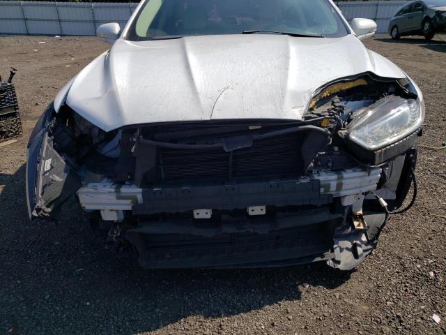 Photo 9 from auction – 2013 FORD FUSION SE with VIN 3FA6P0H75DR252121