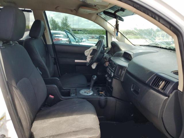 Photo 5 from auction – 2011 MITSUBISHI ENDEAVOR L with VIN 4A4JM2AS7BE034794