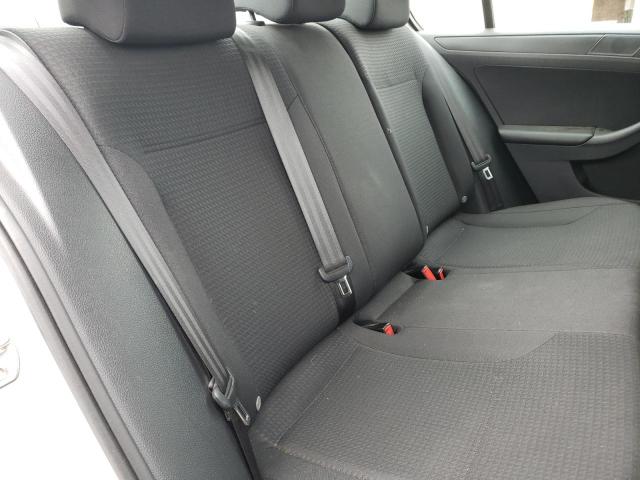 Photo 6 from auction – 2015 VOLKSWAGEN JETTA BASE with VIN 3VW1K7AJ7FM297866