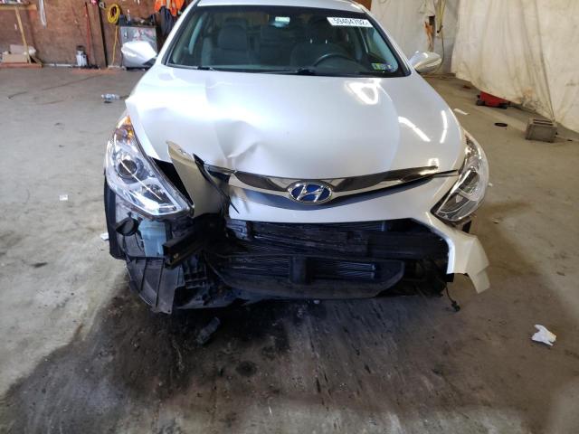 Photo 9 from auction – 2015 HYUNDAI SONATA HYB with VIN KMHEC4A43FA139270