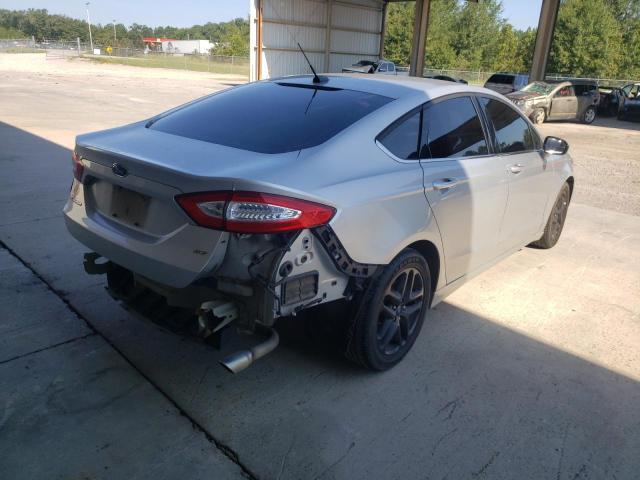 Photo 4 from auction – 2016 FORD FUSION SE with VIN 3FA6P0H74GR307372