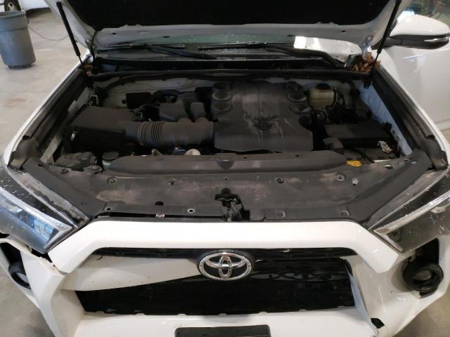Photo 7 from auction – 2017 TOYOTA 4RUNNER SR with VIN JTEBU5JR4H5414447