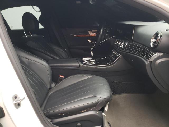 Photo 5 from auction – 2020 MERCEDES-BENZ E 350 with VIN WDDZF8DB6LA732508