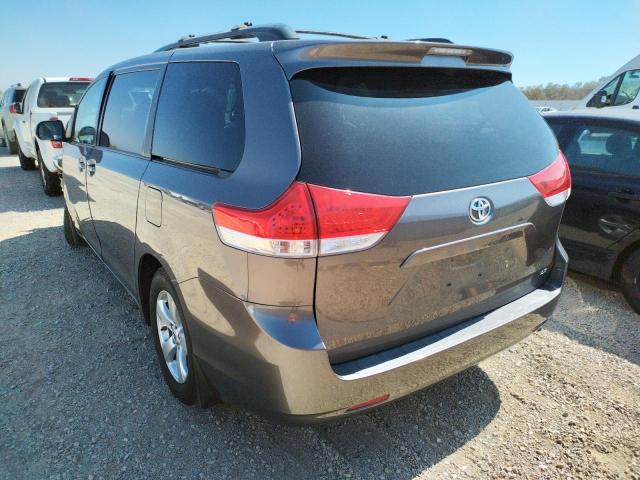 Photo 3 from auction – 2011 TOYOTA SIENNA LE with VIN 5TDKK3DC9BS088491