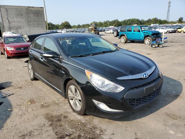 HYUNDAI SONATA HYB 2013 with VIN KMHEC4A42DA093833 - Photo from auction