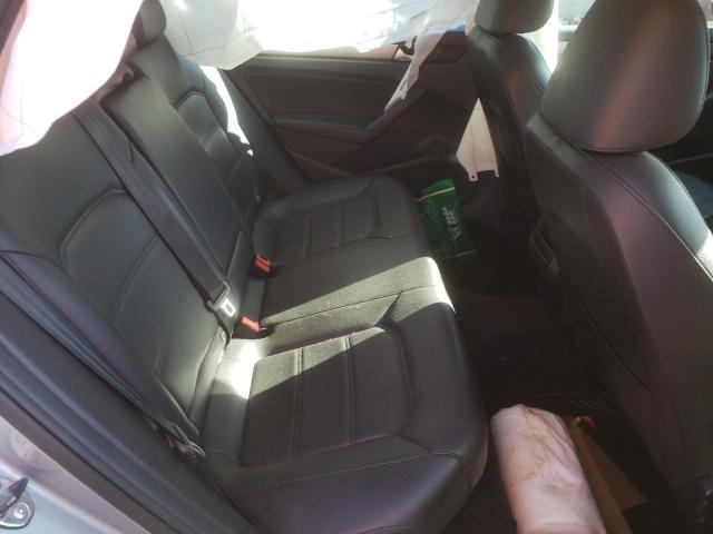 Photo 6 from auction – 2014 VOLKSWAGEN PASSAT S with VIN 1VWAT7A34EC049489