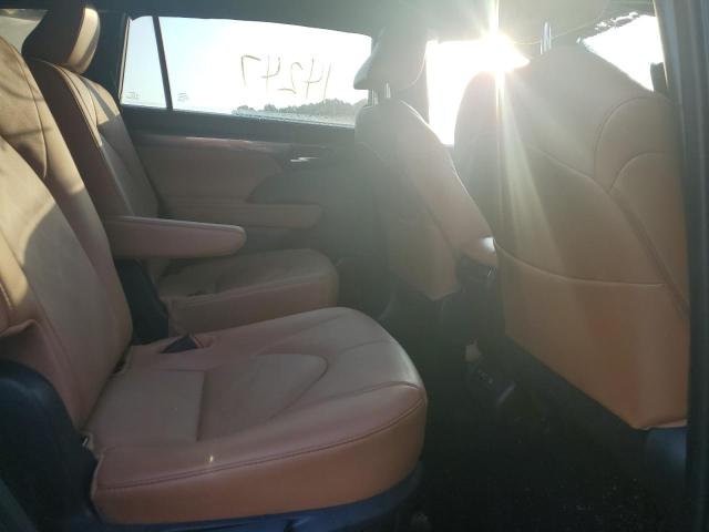 Foto 6 de la subasta – 2021 TOYOTA HIGHLANDER con VIN 5TDFZRAH2MS066223