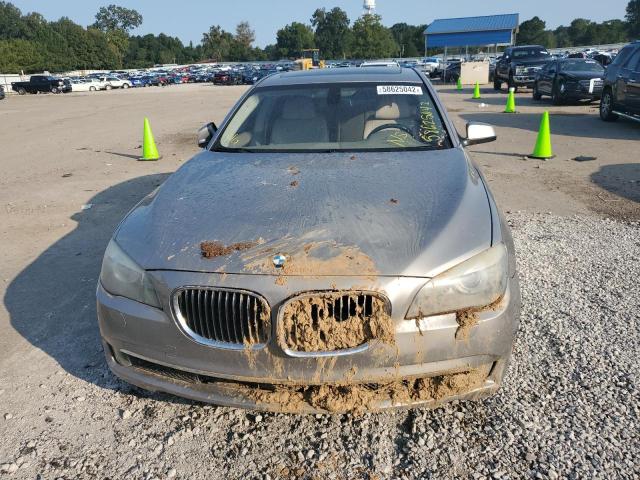 Photo 9 from auction – 2009 BMW 750 I with VIN WBAKA83599CY35017