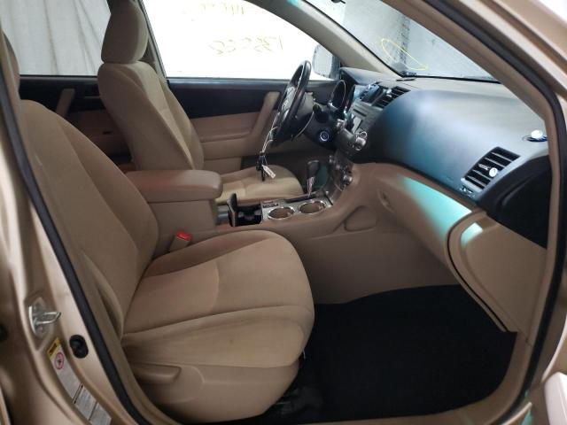Photo 5 from auction – 2012 TOYOTA HIGHLANDER with VIN 5TDBK3EH1CS152373