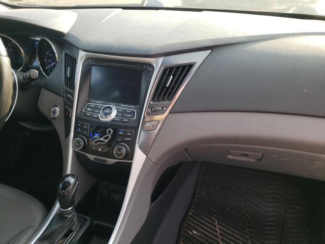 Photo 9 from auction – 2011 HYUNDAI SONATA HYB with VIN KMHEC4A40BA016388