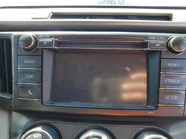 Photo 9 from auction – 2015 TOYOTA RAV4 LE with VIN 2T3ZFREV1FW158382