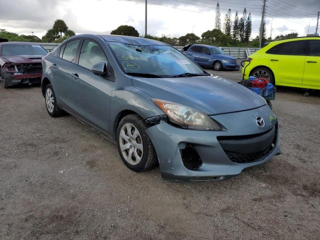 MAZDA 3 I 2013 with VIN JM1BL1U7XD1754939 - Photo from auction