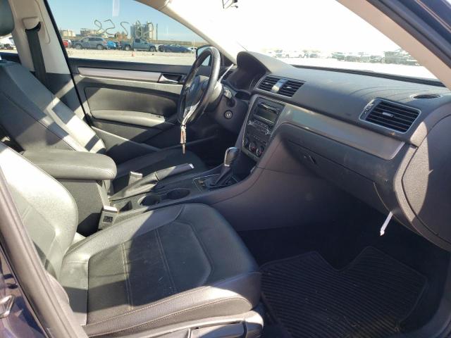 Photo 5 from auction – 2014 VOLKSWAGEN PASSAT S with VIN 1VWAS7A39EC119734